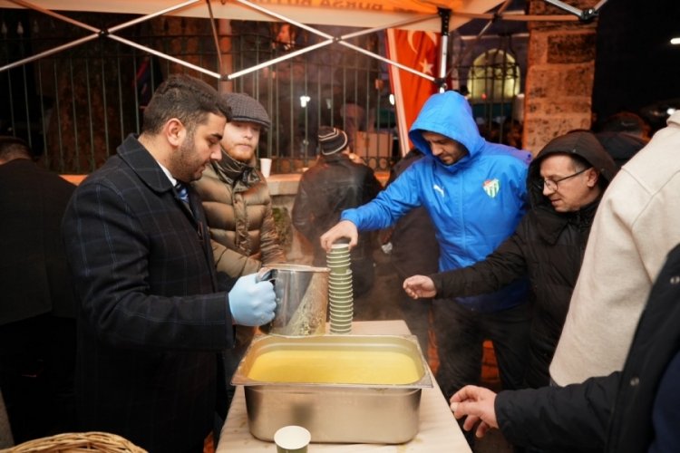 Bursa Büyükşehir Belediyesi'nden çorba ikramı