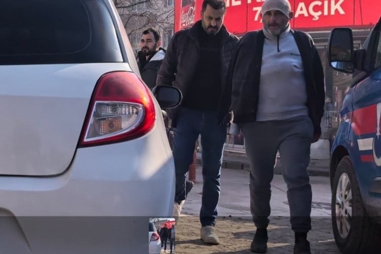 Bursa'da tamirhanede karşılaştığı husumetlisini bıçaklayan şüpheli tutuklandı