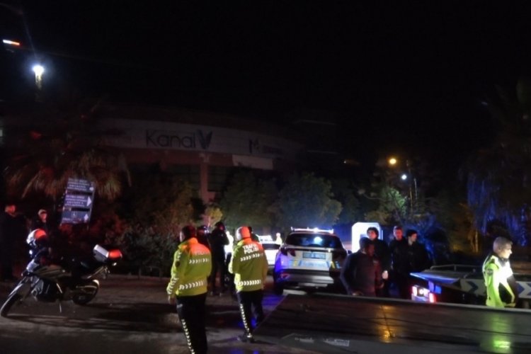 Yarış yapmak için toplanan motosiklet sürücülerine polis baskını