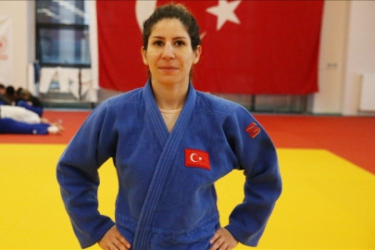 Görme engelini sporla aşıyor! Kendisi gibi olanlara ilham vermek istiyor