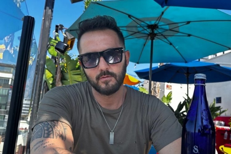 G&ouml;khan &Ouml;zen Los Angeles'taki evinin terasından bildirdi: "Yangın yok"