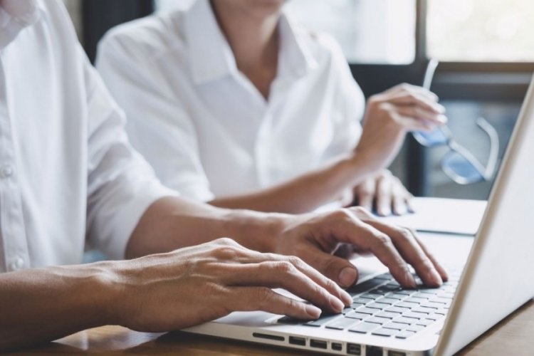 Üniversite öğrencisine 15 bin lira maaş! İşkur Gençlik Programı için başvuru şartları ne?