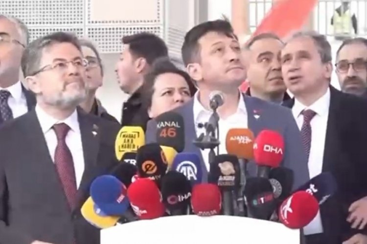 Deprem bölgesinde panik! Bakan koşarak uzaklaştı...