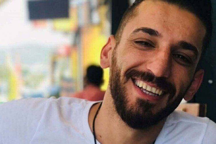 Alacak meselesi nedeniyle tartıştığı arkadaşını öldürdü