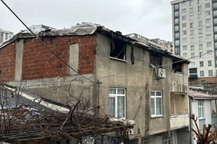 &Ccedil;atı katı yangını: 12 yaşındaki kız &ccedil;ocuğu hayatını kaybetti