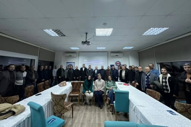 Bursa'da Eğitim-Bir Sen işyeri temsilcilerine eğitim verdi
