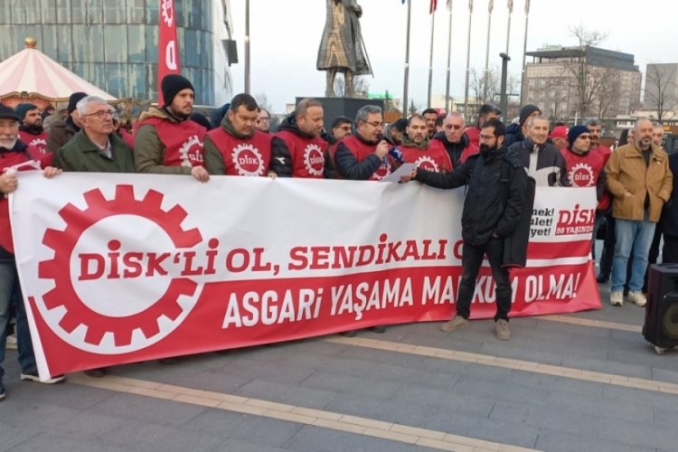 DİSK 58. yıl dönümünde basın açıklaması yaptı