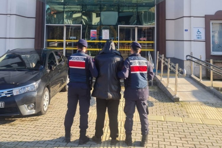 22 yıl hapisle aranan firari yakalandı; her gün farklı bir evde saklanıyormuş