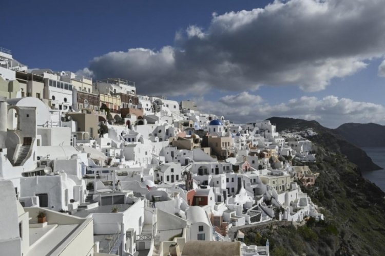 Yunanistan, Santorini Adası'na liman inşa edecek