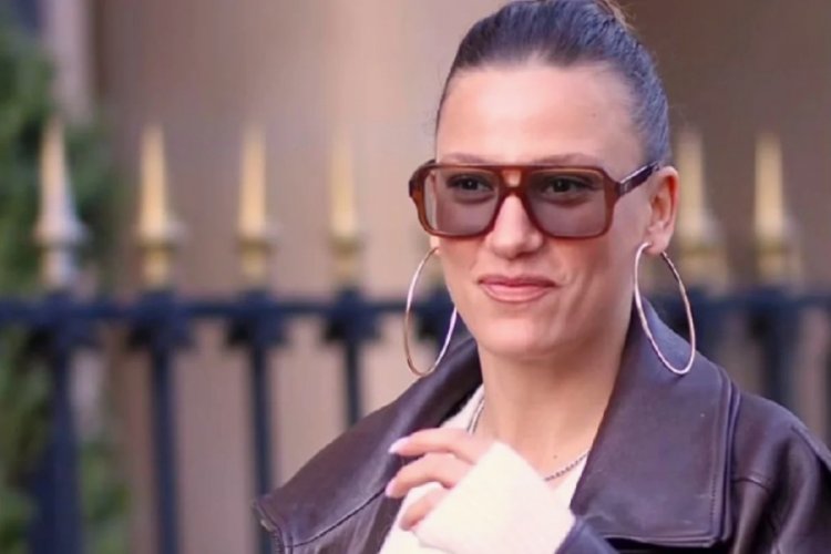 Serenay Sarıkaya'nın Paris'te