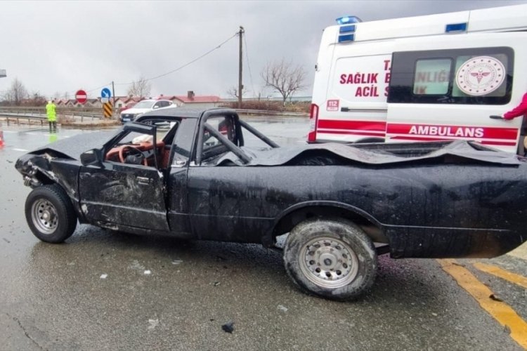 CHP Rize Milletvekili Tahsin Ocaklı, trafik kazası geçirdi