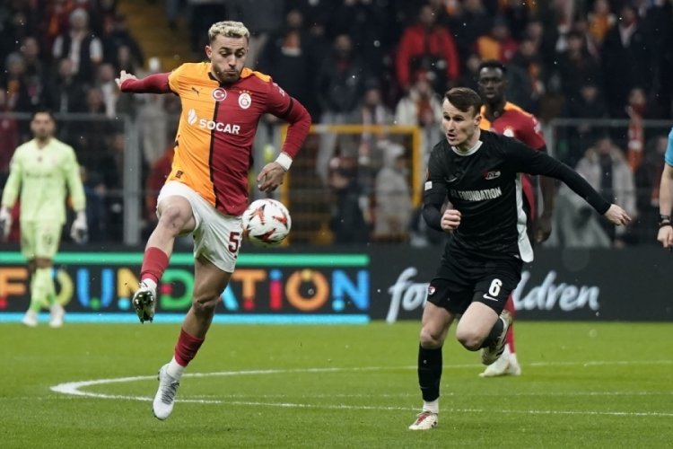 Galatasaray  AZ Alkmaar ile karşı karşıya