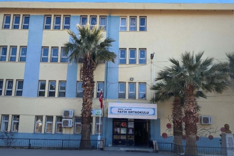 Öğretmeni darbeden saldırganlar yakalandı