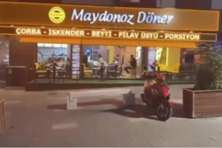 Maydonoz Döner'in eski çalışanından itiraflar! "Öğrenince işten attılar"