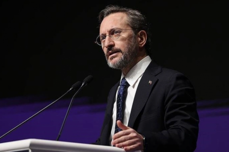 Fahrettin Altun'dan 'kongre' mesajı