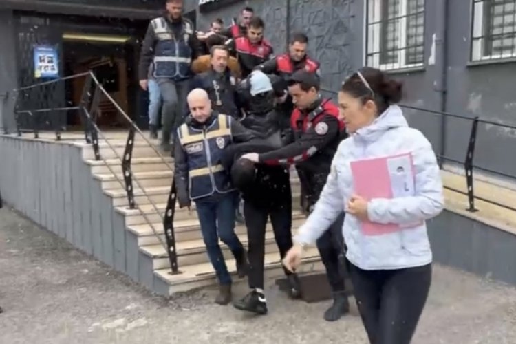 Bursa'da fuhuş çetesine darbe: 4 kişi tutuklandı