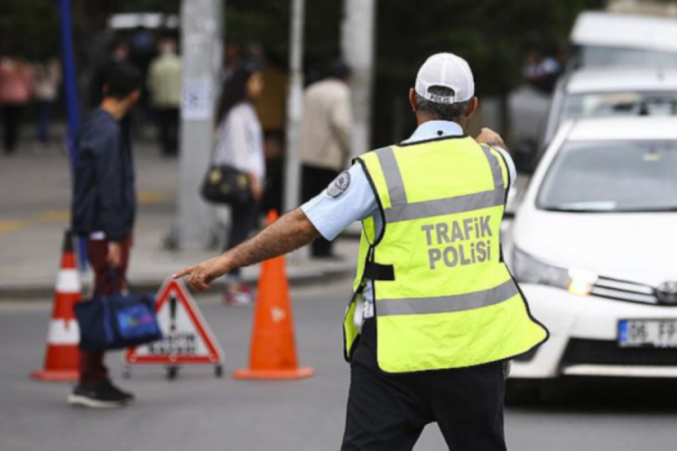 Derbi nedeniyle trafiğe kapatılacak yollar belli oldu!