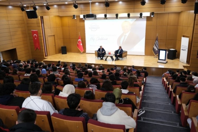 Baran Çelik Mudanya Üniversitesi öğrencileri ile buluştu