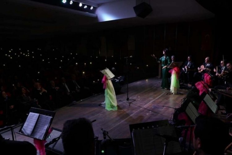 Bursa Türk Sanat Müziği Korosundan muhteşem performans