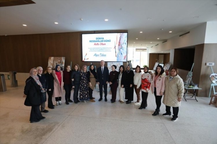 Bursa İnegöl Belediyesi koridorlarını sanatla buluşturdu