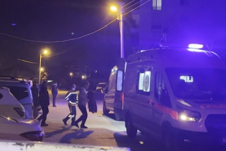 Komşuların gürültü kavgasında 2 kardeş tüfekle vuruldu