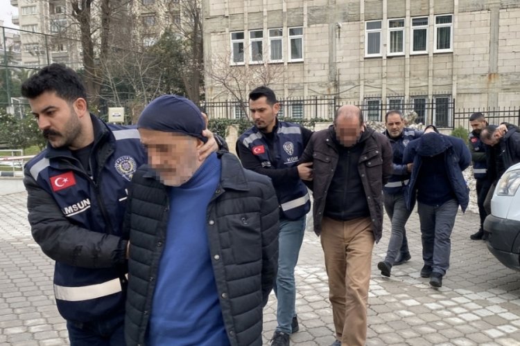 Usulsüz sağlık raporu operasyonu; 8 gözaltı