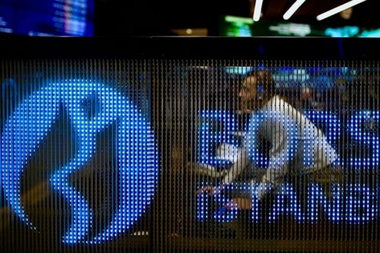 Borsa günün ilk yarısında geriledi