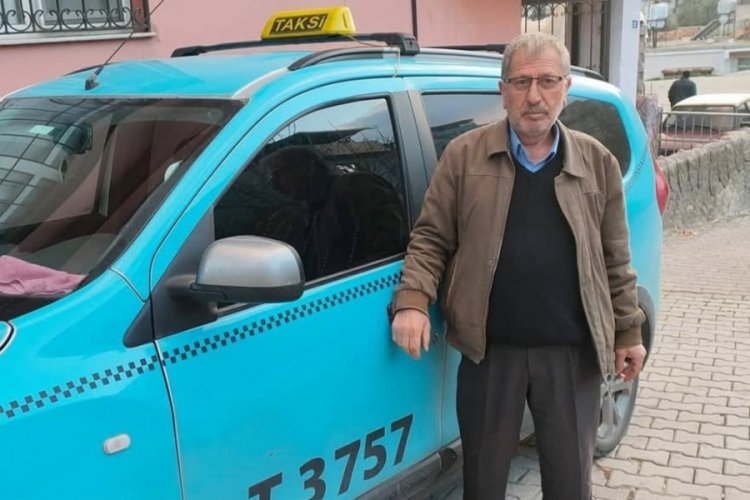 Sulama kanalına devrilen taksinin sürücüsü hayatını kaybetti