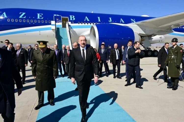 Azerbaycan Cumhurbaşkanı Aliyev Ankara'da