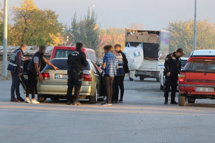 Aranması bulunan 14 şahıs yakalandı