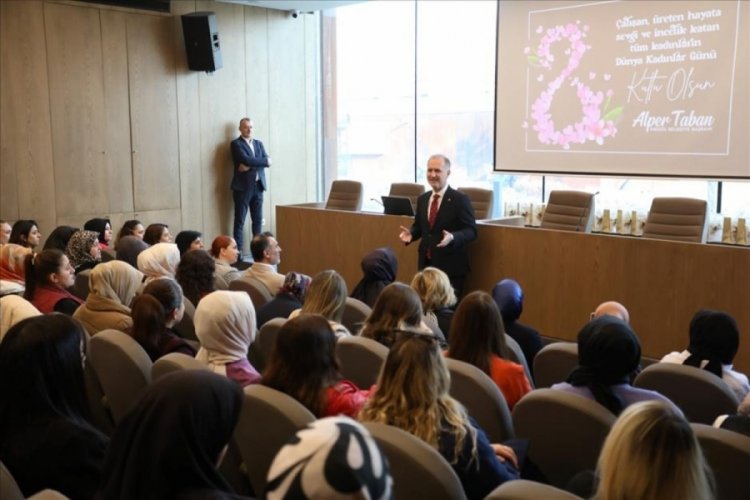 İnegöl Belediye Başkanı Taban: Kadınlarımız hayata güç katıyor