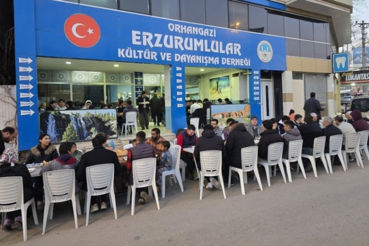 Bursa'da her gün 200 kişiye iftar yemeği!