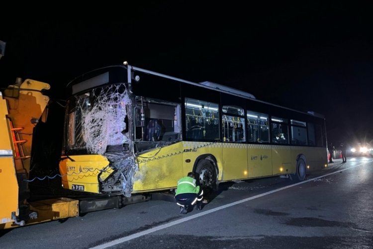 İstanbul Sarıyer'de İETT otobüsü ile hafif ticari araç çarpıştı: 1 ölü