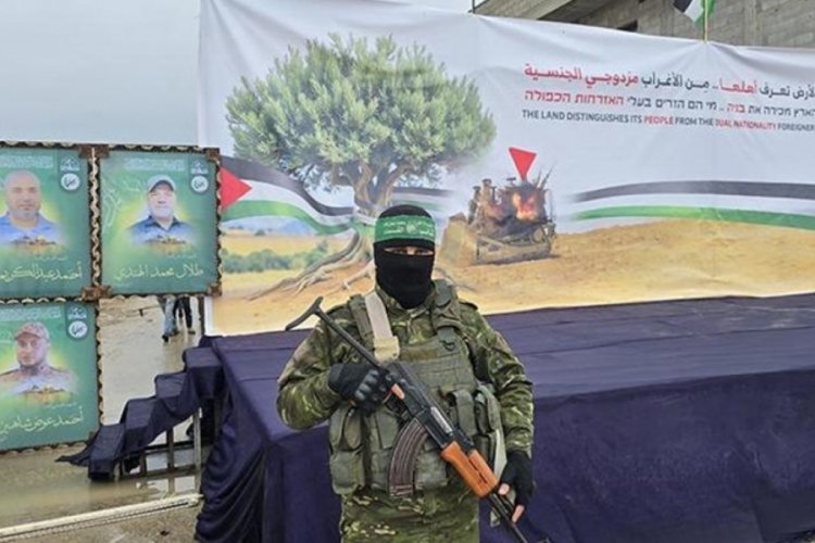 Hamas: Hayattaki ABD-İsrail askerini serbest bırakma niyetimizi duyurarak olumlu bir girişim yaptık