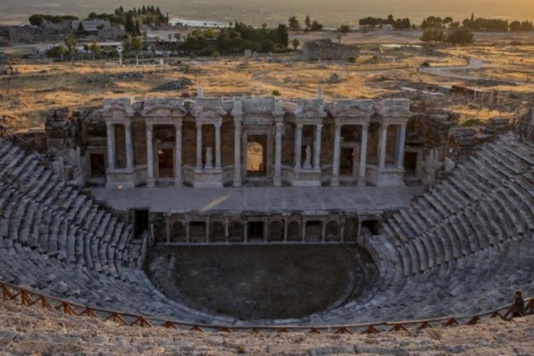 İtalyan Katolik din insanları Denizli'ye geliyor