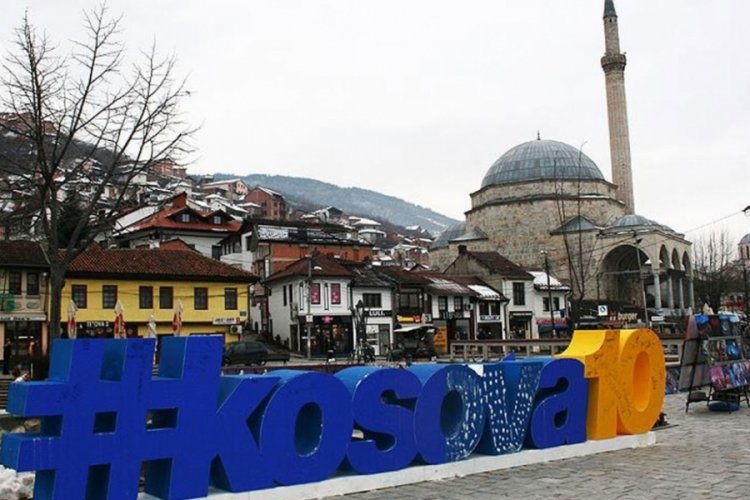 Kosova'da resmi seçim sonuçları açıklandı