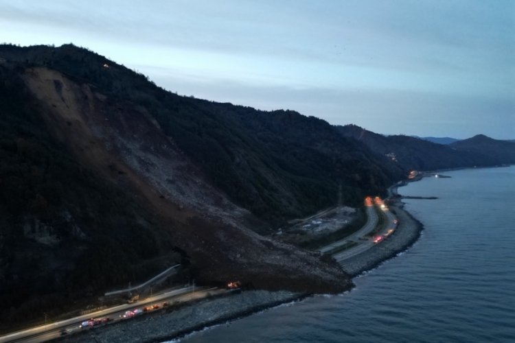 Karadeniz Sahil Yolu'nda heyelan tehlikesi artıyor