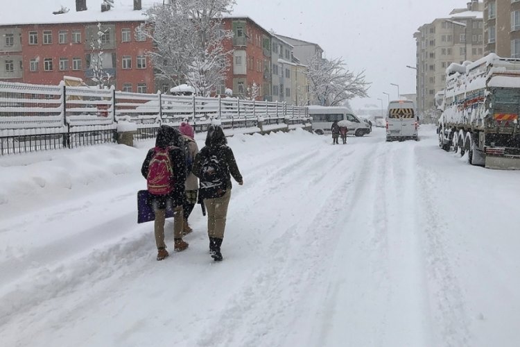 Bursa'da bugün okullar tatil mi? 19 Mart Bursa'da okul var mı yok mu?