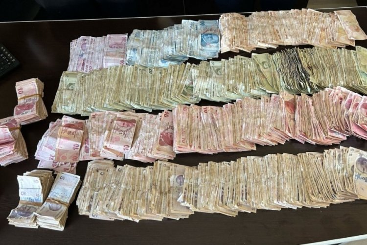 Dilencinin üzerinden 45 bin lira çıktı