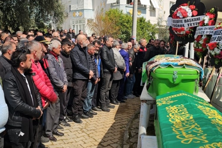 Yangında hayatını kaybeden anne ve 2 çocuğu son yolculuğuna uğurlandı