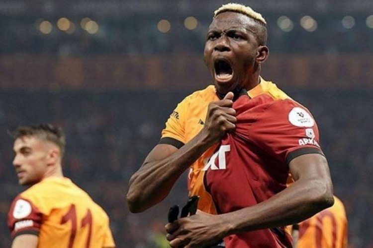 Chelsea Osimhen için 11 oyuncuyu feda edecek!