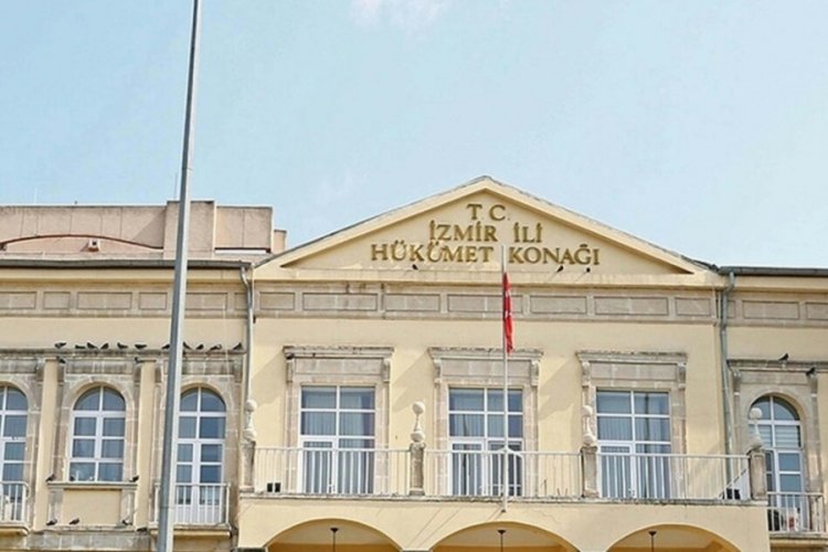 İzmir'de toplantı ve gösteri yasağı 4 gün uzatıldı!