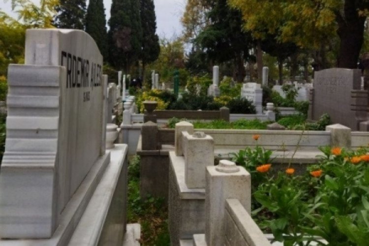 Bursa 2 Nisan 2025 vefat edenler listesi! Bursa'da bugün vefat edenler