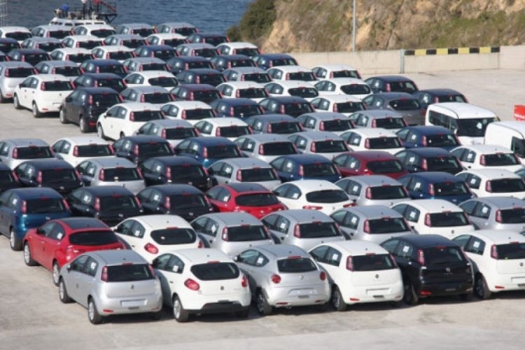Otomobil satışları azaldı