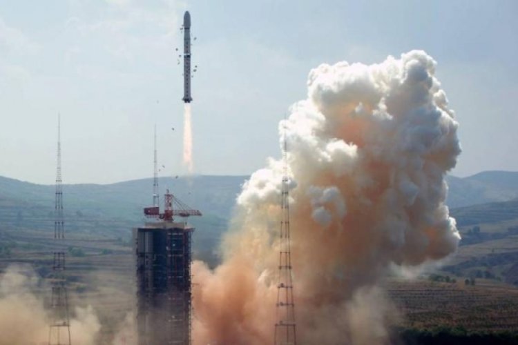 Çin, radar kalibrasyon uydusunu fırlattı