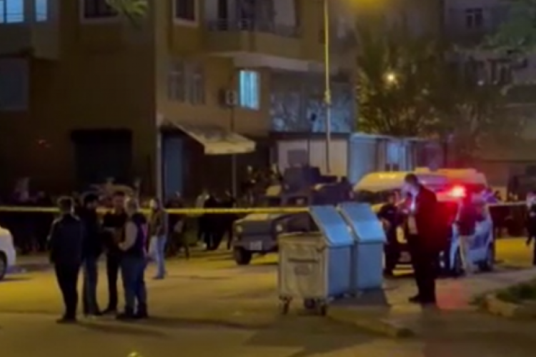 Dehşet anları kameralara yansıdı! 1'i polis 13 yaralı...