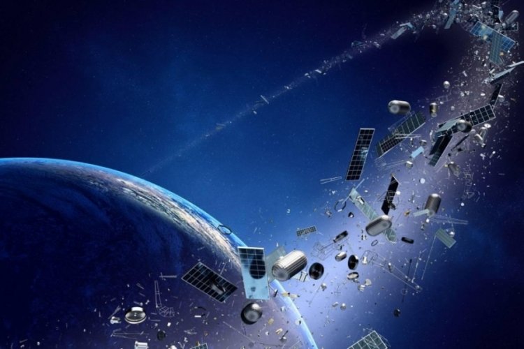 ESA: Dünya yörüngesinde çok fazla uzay çöpü birikti