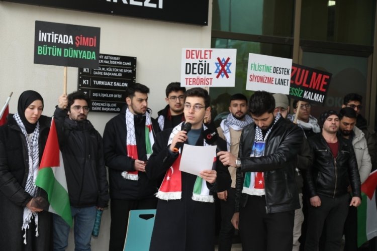BTÜ'lü öğrencilerden tekbir çağrısı