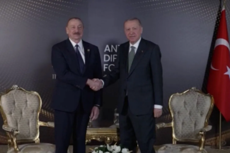 Diplomasinin kalbi Antalya'da atıyor! Cumhurbaşkanı Erdoğan ikili görüşmeler gerçekleştiriyor