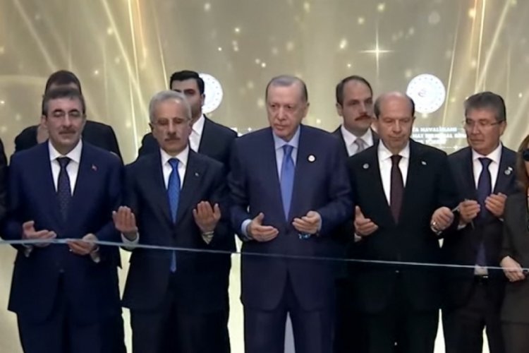 Cumhurbaşkanı Erdoğan: Yolcu kapasitesi 82 milyona çıktı
